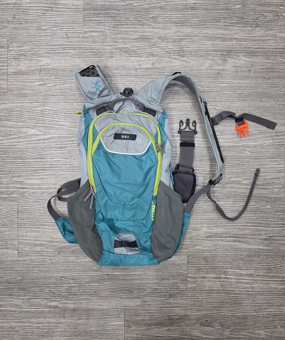 REI Co-op Stoke 9 Hydration Backpack Blue Gray Hiking Trail 9L Bag No Bag